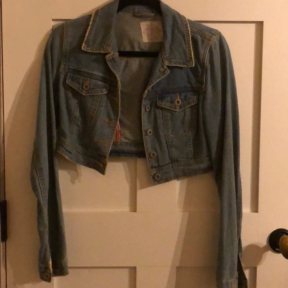 Free People Light-wash Crop Jean Jacket